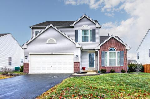 2202 Ashbrook Ln, Plainfield, IL 60586 photo 1