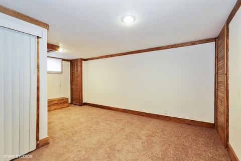 904 Illinois Ave, Elgin, IL 60120 photo 12