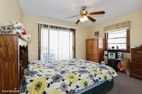 904 Illinois Ave, Elgin, IL 60120 photo 7