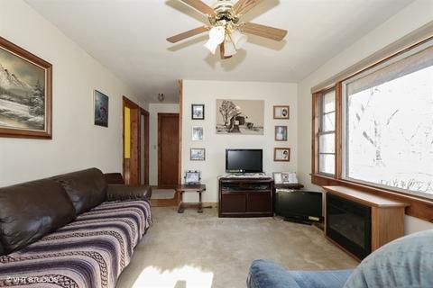 904 Illinois Ave, Elgin, IL 60120 photo 3