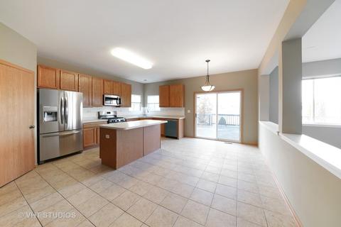 3513 Eileen St, Plano, IL 60545 photo 4