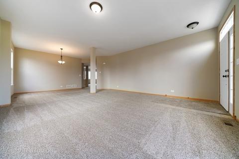 3513 Eileen St, Plano, IL 60545 photo 3