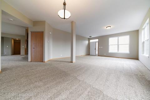 3513 Eileen St, Plano, IL 60545 photo 2