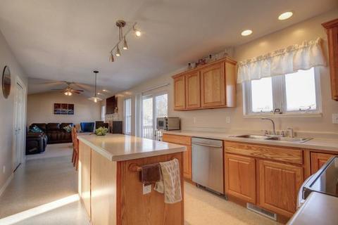 802 E Boone St, Tolono, IL 61880 photo 6