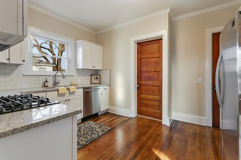 204 E 20th Ct, Lockport, IL 60441 photo 5