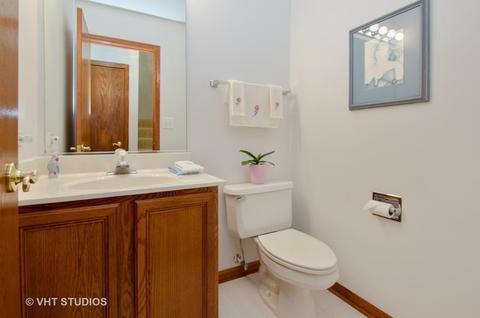 820 Harper Ave, Cary, IL 60013 photo 13