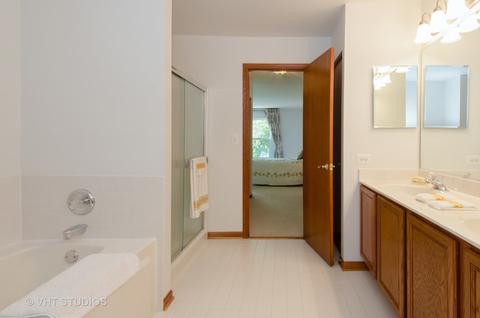820 Harper Ave, Cary, IL 60013 photo 8