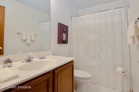 820 Harper Ave, Cary, IL 60013 photo 11