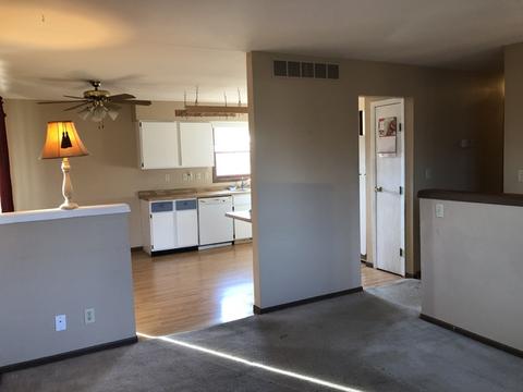 4501 Straw Ln, Roscoe, IL 61073 photo 5