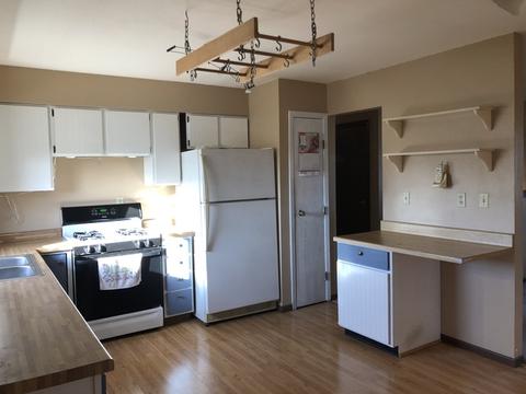 4501 Straw Ln, Roscoe, IL 61073 photo 9