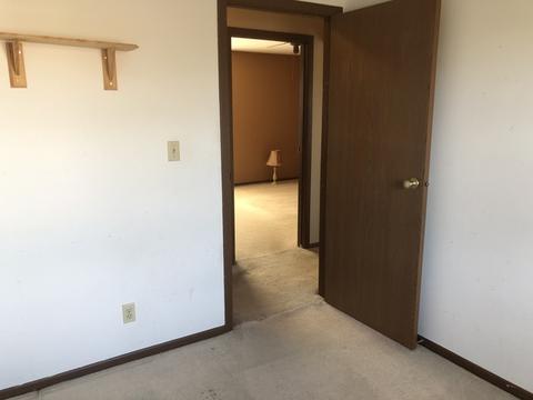 4501 Straw Ln, Roscoe, IL 61073 photo 17