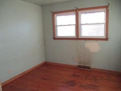 23 W 31st St, Steger, IL 60475 photo 6