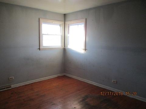 23 W 31st St, Steger, IL 60475 photo 7