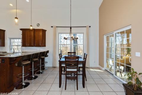 5125 E Hamlet Cir, Byron, IL 61010 photo 7