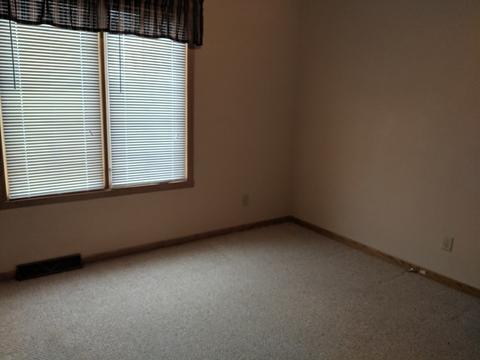1025 Old Hunter Run, Byron, IL 61010 photo 10
