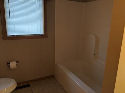 1025 Old Hunter Run, Byron, IL 61010 photo 8