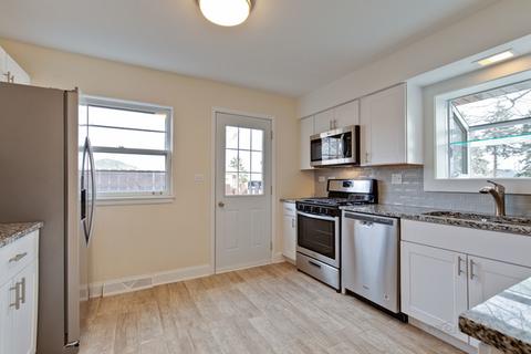 1022 Richard Ave, Berkeley, IL 60163 photo 11