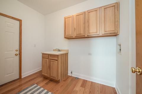 2426 Baldwin Ct, Aurora, IL 60503 photo 9