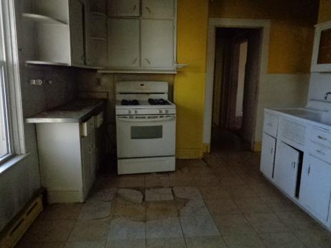 181 E 150th St, Harvey, IL 60426 photo 5