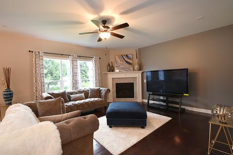 1106 E 7th St, Lockport, IL 60441 photo 6