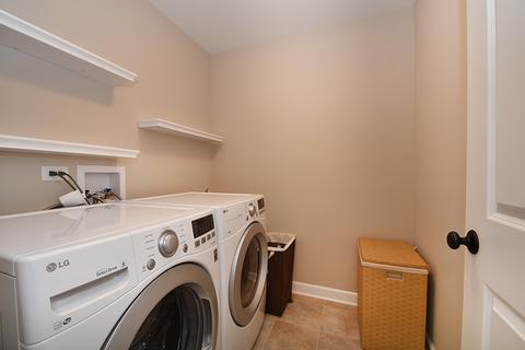 1106 E 7th St, Lockport, IL 60441 photo 14