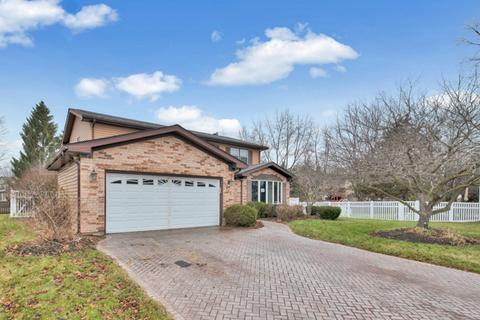 766 Garth Rd, Wheeling, IL 60090 photo 2