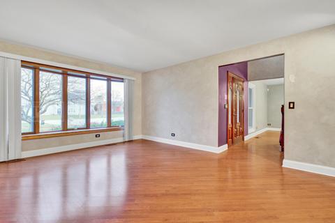 766 Garth Rd, Wheeling, IL 60090 photo 5