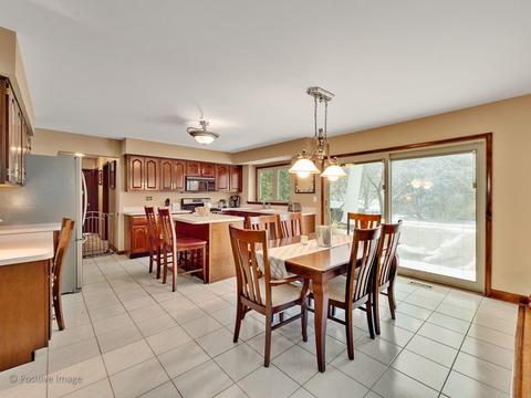 340 Longfellow Dr, Wheaton, IL 60189 photo 11