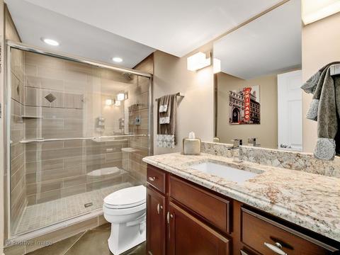 340 Longfellow Dr, Wheaton, IL 60189 photo 8