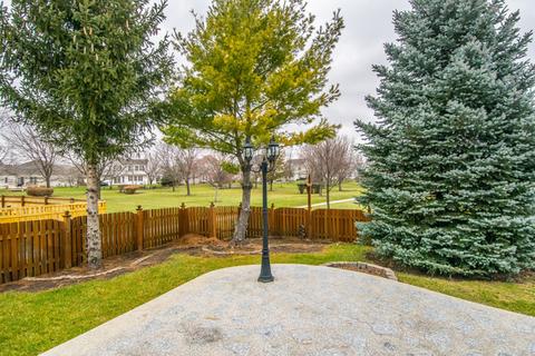 5823 Lake Pointe Dr, Plainfield, IL 60586 photo 7