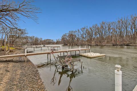 2114 Colby Dr, Mchenry, IL 60050 photo 32