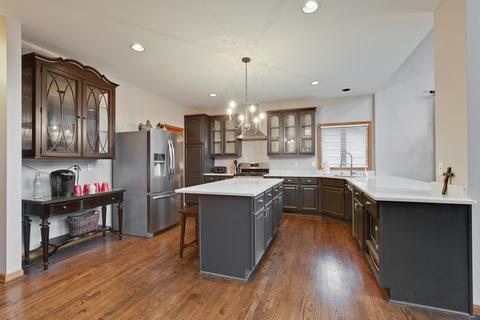 2114 Colby Dr, Mchenry, IL 60050 photo 7