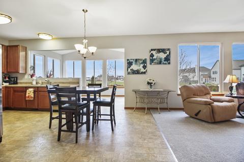 1608 Stanton Ln, Plainfield, IL 60586 photo 8