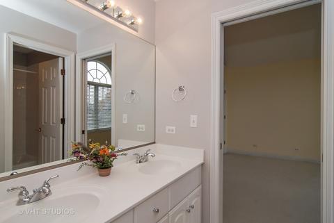 3412 White Eagle Dr, Naperville, IL 60564 photo 23