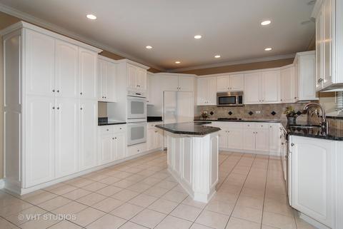 3412 White Eagle Dr, Naperville, IL 60564 photo 12