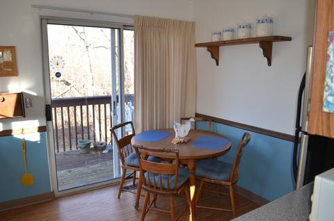 108 Pine Cir, Cary, IL 60013 photo 4
