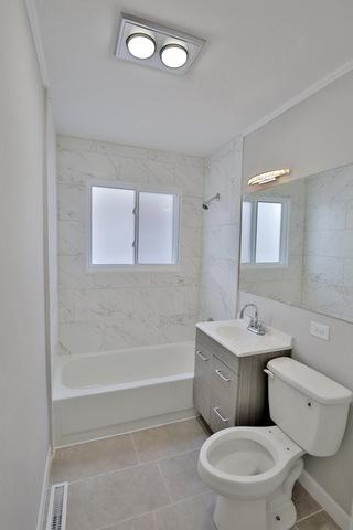 597 S Wayne Pl, Wheeling, IL 60090 photo 10