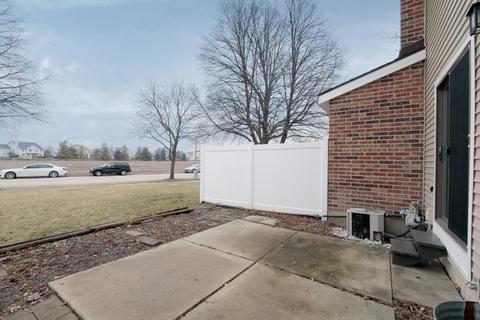 1083 Cascade Dr, Aurora, IL 60506 photo 36