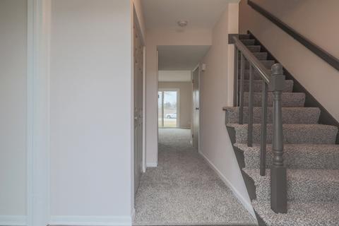 1083 Cascade Dr, Aurora, IL 60506 photo 4