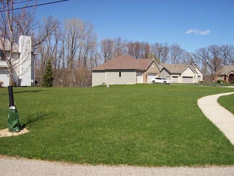 1133 Pinehurst Ct, Antioch, IL 60002 photo 2