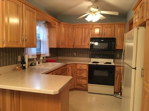 1860 Pike St, Peru, IL 61354 photo 5