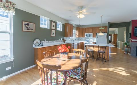 1185 Barkston Ct, Aurora, IL 60502 photo 11