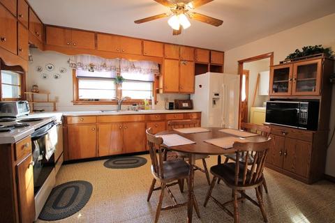 410 W Main St, Kempton, IL 60946 photo 3