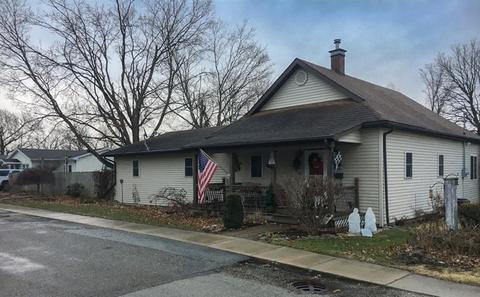 300 E 10th St, Georgetown, IL 61846 photo 1