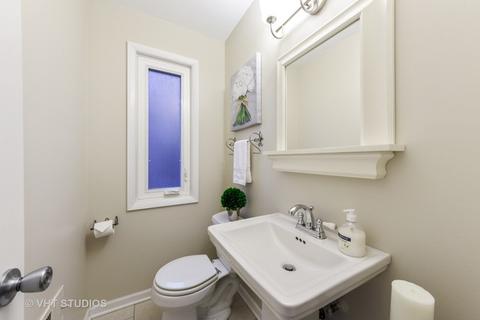 110 E Lincoln St, Mount Prospect, IL 60056 photo 8