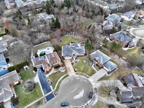 325 Chatelaine Ct, Willowbrook, IL 60527 photo 41