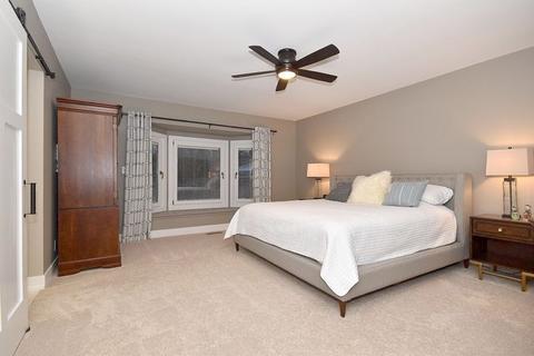 325 Chatelaine Ct, Willowbrook, IL 60527 photo 18