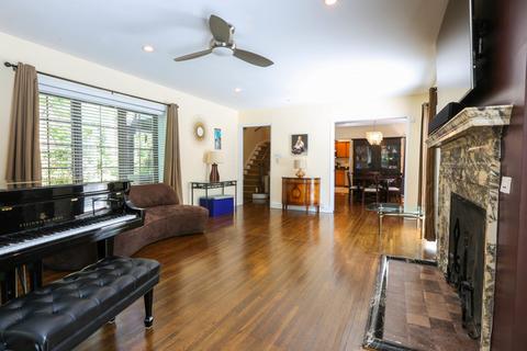 1112 E 48th St, Chicago, IL 60615 photo 5