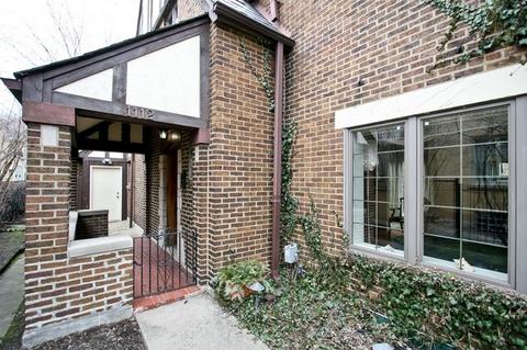 1112 E 48th St, Chicago, IL 60615 photo 2