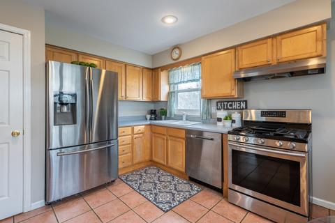 302 S Summit St, Wheaton, IL 60187 photo 7